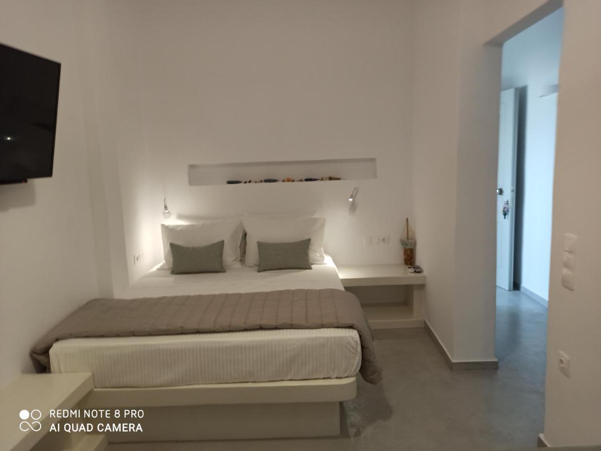 Kleri'S Apartments 6 Tinos Bagian luar foto