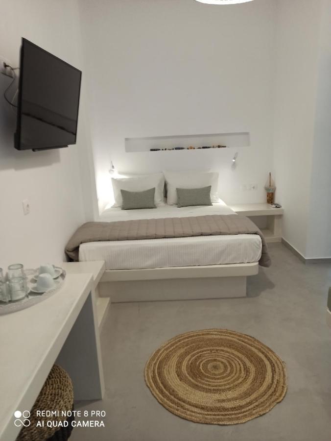 Kleri'S Apartments 6 Tinos Bagian luar foto